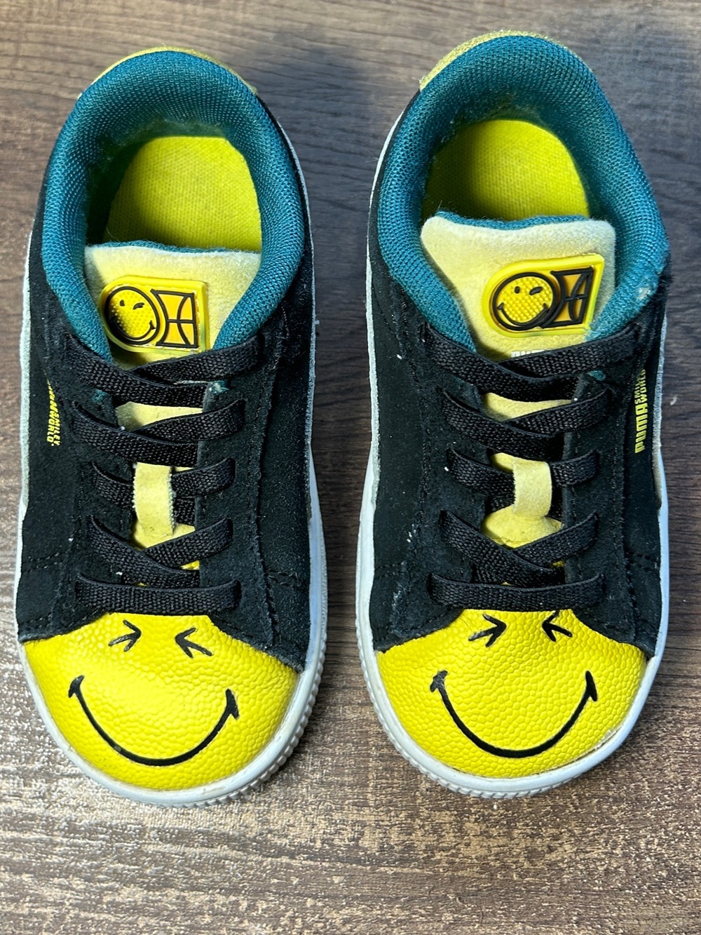 Puma Smiley World Black & Yellow Sneakers - Picture 3 of 10